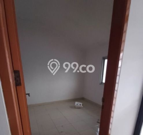 Disewakan! Rumah 5 Kamar Tidur &
3 Kamar Mandi di Tomang, Jakarta Barat Disewakan! Rumah 5 Kamar Tidur &
3 Kamar Mandi di Tomang, Jakarta Barat