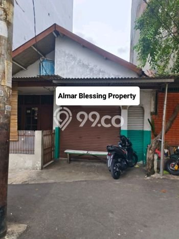 Rumah Luas Asri 2 KT Siap Pakai di Tanjung Duren Jakarta Barat Rumah Luas Asri 2 KT Siap Pakai di Tanjung Duren Jakarta Barat