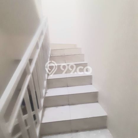Disewakan! Rumah 4 Kamar Tidur &
4 Kamar Mandi di Tanjung Duren, Jakarta Barat Disewakan! Rumah 4 Kamar Tidur &
4 Kamar Mandi di Tanjung Duren, Jakarta Barat