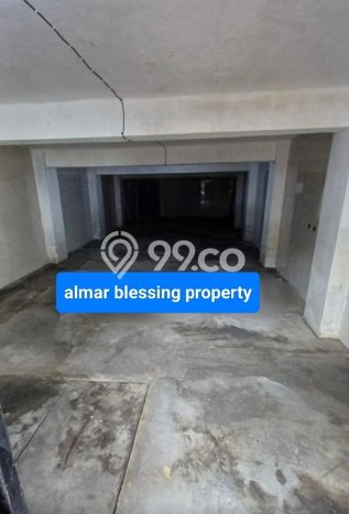 Ruko Dijual di Jakarta Barat LT 150m2 & LB 180m2 Lokasi Terbaik! Ruko Dijual di Jakarta Barat LT 150m2 & LB 180m2 Lokasi Terbaik!
