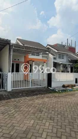 Rumah Modern Minimalis 2 KT Bisa Langsung Pindah di Sidoarjo Rumah Modern Minimalis 2 KT Bisa Langsung Pindah di Sidoarjo