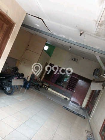 Rumah Mewah Siap Huni LT 245m2 di Wonokromo, Surabaya Rumah Mewah Siap Huni LT 245m2 di Wonokromo, Surabaya