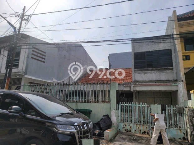 Dijual Hunian Mewah dengan Fasilitas Sekitar Komplit di Tenggilis Mejoyo, Surabaya Dijual Hunian Mewah dengan Fasilitas Sekitar Komplit di Tenggilis Mejoyo, Surabaya