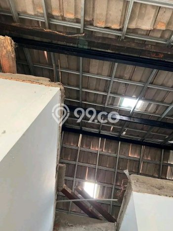 Dijual Cepat Rumah Favorit Siap Huni LB 122m2 di Rungkut, Surabaya Dijual Cepat Rumah Favorit Siap Huni LB 122m2 di Rungkut, Surabaya