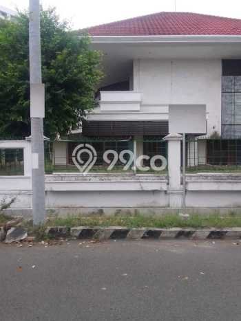 For Sale! Premium House LT 1984m2 Desain Elegan di Margorejo For Sale! Premium House LT 1984m2 Desain Elegan di Margorejo