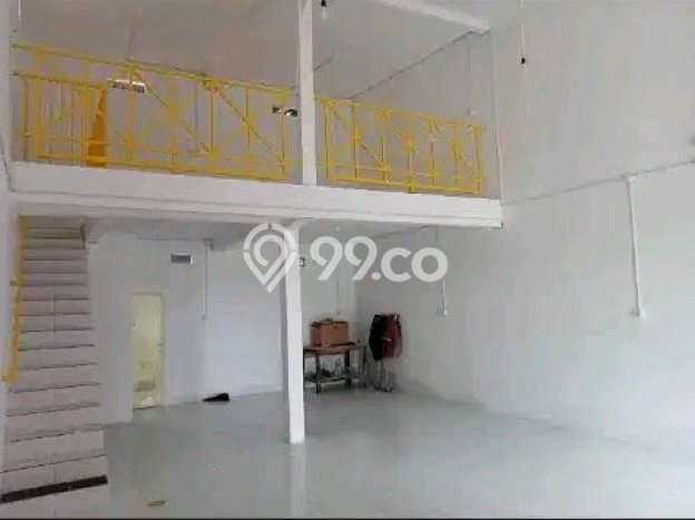 Ruko untuk Disewa di Pusat Surabaya Luas Bangunan 81m2 Ruko untuk Disewa di Pusat Surabaya Luas Bangunan 81m2