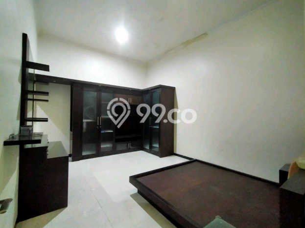Hunian Elit LB 220m2 Siap Huni Desain Elegan di Mulyosari, Surabaya Hunian Elit LB 220m2 Siap Huni Desain Elegan di Mulyosari, Surabaya