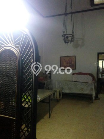 Rumah Elit Modern Siap Huni di Mayjen Sungkono Surabaya Rumah Elit Modern Siap Huni di Mayjen Sungkono Surabaya