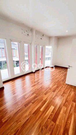 Rumah Minimalis 3 KT di Wonorejo Surabaya Rumah Minimalis 3 KT di Wonorejo Surabaya
