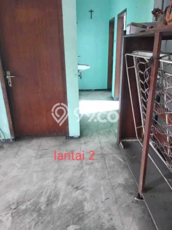 Siap Huni Hunian Elit 5 Kamar di Gubeng Dekat ke Mana Pun Siap Huni Hunian Elit 5 Kamar di Gubeng Dekat ke Mana Pun