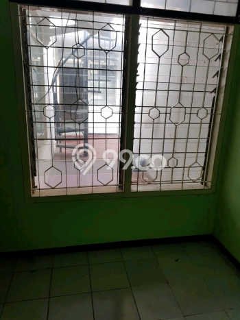 Sewa Rumah Harga Terjangkau di Nginden Surabaya Punya 4 Kamar Tidur Sewa Rumah Harga Terjangkau di Nginden Surabaya Punya 4 Kamar Tidur