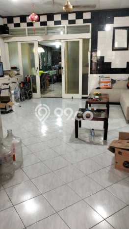 Rumah Minimalis 3 Kamar LT 180m2 di Darmo Permai Rumah Minimalis 3 Kamar LT 180m2 di Darmo Permai