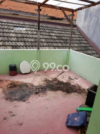 Sewa Rumah Harga Terjangkau di Nginden Surabaya Punya 4 Kamar Tidur Sewa Rumah Harga Terjangkau di Nginden Surabaya Punya 4 Kamar Tidur