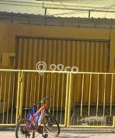 Unit Komersial Disewakan di Surabaya Area Strategis Harga Kompetitif Unit Komersial Disewakan di Surabaya Area Strategis Harga Kompetitif