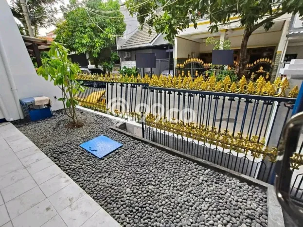 Jarang Ada! Rumah Sewa 6 Kamar Bagus Siap Huni Semolowaru Jarang Ada! Rumah Sewa 6 Kamar Bagus Siap Huni Semolowaru