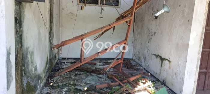 For Sale Hunian Rumah Nyaman 5 KT di Manyar, Surabaya For Sale Hunian Rumah Nyaman 5 KT di Manyar, Surabaya