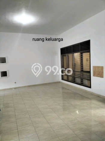 Rumah Mewah LB 340m2 Siap Huni Desain Elegan di Ngagel, Surabaya Rumah Mewah LB 340m2 Siap Huni Desain Elegan di Ngagel, Surabaya