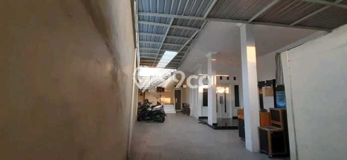 Rumah Kost Dijual Lokasi Wonocolo, Surabaya, 13 Kamar Tidur, 12 Kamar Mandi, 600m2 Rumah Kost Dijual Lokasi Wonocolo, Surabaya, 13 Kamar Tidur, 12 Kamar Mandi, 600m2