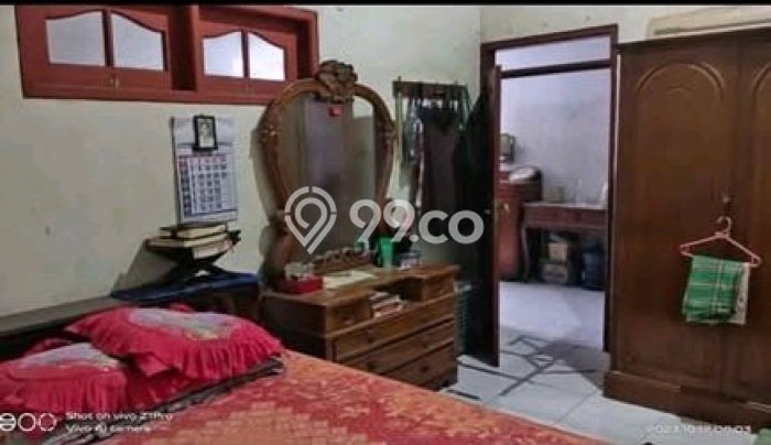 Hunian Cantik Modern Lb 195m2 di Gubeng, Surabaya Hunian Cantik Modern Lb 195m2 di Gubeng, Surabaya