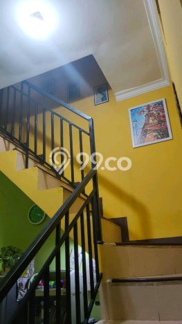 Jual Rumah Favorit Siap Huni LB 100m2 di Mulyorejo, Surabaya Jual Rumah Favorit Siap Huni LB 100m2 di Mulyorejo, Surabaya