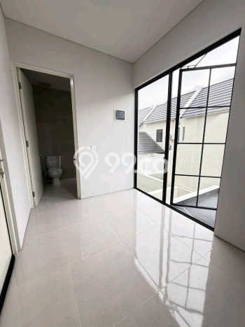 Dijual Rumah Strategis Bagus Punya 3 KT di Menganti Gresik SHM Dijual Rumah Strategis Bagus Punya 3 KT di Menganti Gresik SHM
