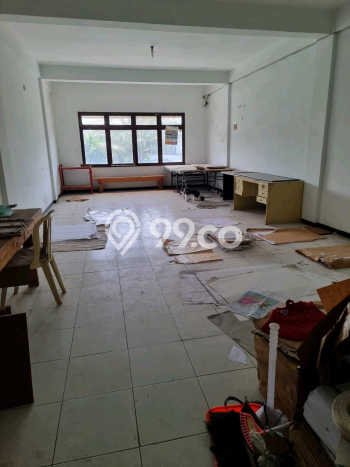 Ruko Bagus Dijual LB 75m2 Lokasi Strategis Surabaya Area Cocok untuk Bisnis Ruko Bagus Dijual LB 75m2 Lokasi Strategis Surabaya Area Cocok untuk Bisnis
