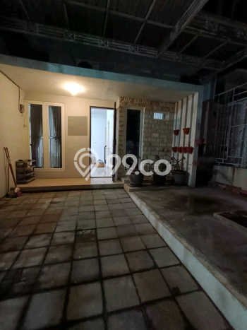 Disewakan! Rumah 3 Kamar Tidur &
3 Kamar Mandi di Wonorejo, Surabaya Disewakan! Rumah 3 Kamar Tidur &
3 Kamar Mandi di Wonorejo, Surabaya