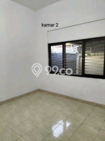 Rumah Mewah LB 340m2 Siap Huni Desain Elegan di Ngagel, Surabaya Rumah Mewah LB 340m2 Siap Huni Desain Elegan di Ngagel, Surabaya