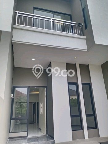 Rumah Strategis Minimalis Lb 160m2 di Mulyorejo, Surabaya Rumah Strategis Minimalis Lb 160m2 di Mulyorejo, Surabaya
