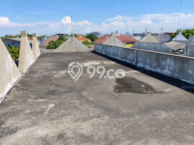 Ruko Dijual di Surabaya LT 200m2 & LB 235m2 Lokasi Terbaik! Ruko Dijual di Surabaya LT 200m2 & LB 235m2 Lokasi Terbaik!