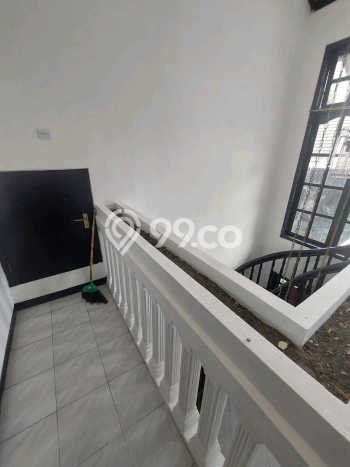Jual Rumah Mewah Elegan Dengan View Eksklusif di Pondok Tjandra, Sidoarjo Jual Rumah Mewah Elegan Dengan View Eksklusif di Pondok Tjandra, Sidoarjo