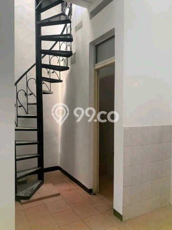 Dijual Rumah Eksklusif 3 KT di Nginden, Surabaya Dijual Rumah Eksklusif 3 KT di Nginden, Surabaya