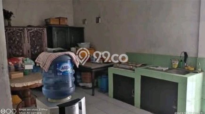 Hunian Cantik Modern Lb 195m2 di Gubeng, Surabaya Hunian Cantik Modern Lb 195m2 di Gubeng, Surabaya