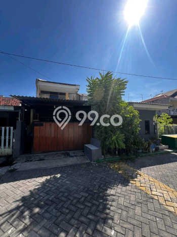 For Sale Rumah 6 Kamar Lokasi Strategis Bagus dan Strategis di Rungkut For Sale Rumah 6 Kamar Lokasi Strategis Bagus dan Strategis di Rungkut