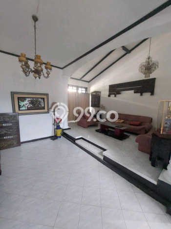 Jual Rumah Mewah Elegan Dengan View Eksklusif di Pondok Tjandra, Sidoarjo Jual Rumah Mewah Elegan Dengan View Eksklusif di Pondok Tjandra, Sidoarjo