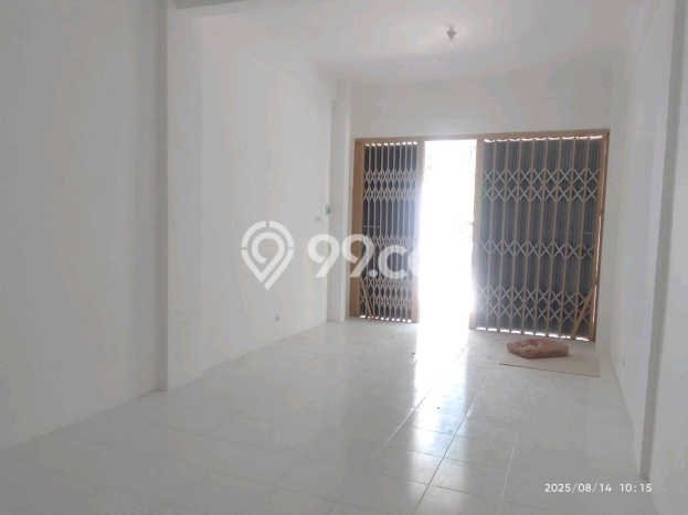 Ruko Bagus Dijual LB 112m2 Lokasi Strategis Surabaya Area Cocok untuk Bisnis Ruko Bagus Dijual LB 112m2 Lokasi Strategis Surabaya Area Cocok untuk Bisnis