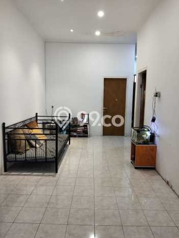 For Sale Rumah 2 Kamar Lokasi Ideal Nyaman dan Strategis di Rungkut For Sale Rumah 2 Kamar Lokasi Ideal Nyaman dan Strategis di Rungkut