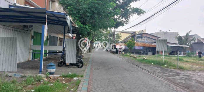 Ruko Dijual di Surabaya LT 75m2 & LB 150m2 Lokasi Terbaik! Ruko Dijual di Surabaya LT 75m2 & LB 150m2 Lokasi Terbaik!