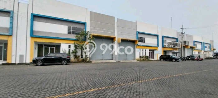 Gudang Dijual Lokasi Emas di Gedangan Luas 366m2 Gudang Dijual Lokasi Emas di Gedangan Luas 366m2