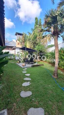 Rumah area Kuta, 2 KM, Akses Mudah Pusat Kota, LT 350m² LB 350m² Rumah area Kuta, 2 KM, Akses Mudah Pusat Kota, LT 350m² LB 350m²