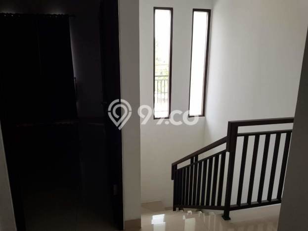 Hunian Cantik Minimalis Lb 110m2 di Ciputat, Tangerang Selatan Hunian Cantik Minimalis Lb 110m2 di Ciputat, Tangerang Selatan