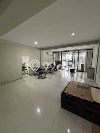 Ruko Paling Dicari LB 235m2 Dijual di Wonokromo Ruko Paling Dicari LB 235m2 Dijual di Wonokromo