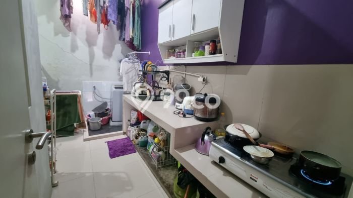 SPECIAL OFFER! Rumah Nyaman area Rungkut, LT 87m2m² LB 150m2m² SPECIAL OFFER! Rumah Nyaman area Rungkut, LT 87m2m² LB 150m2m²