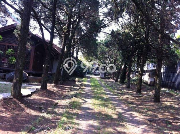 Hunian Mewah LB 400m2 Siap Pakai Desain Elegan di Tubagus Ismail, Bandung Hunian Mewah LB 400m2 Siap Pakai Desain Elegan di Tubagus Ismail, Bandung