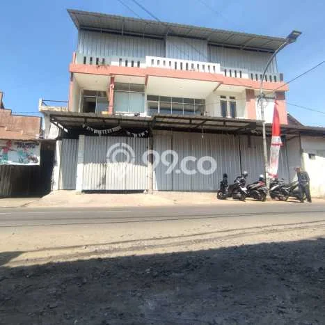Ruko Dijual di Bandung LT 189m2 & LB 567m2 Lokasi Terbaik! Ruko Dijual di Bandung LT 189m2 & LB 567m2 Lokasi Terbaik!