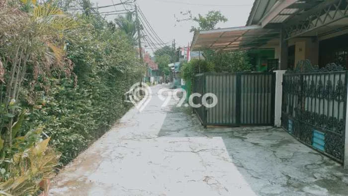 Rumah Strategis Minimalis Lb 180m2 di Cinere, Depok Rumah Strategis Minimalis Lb 180m2 di Cinere, Depok