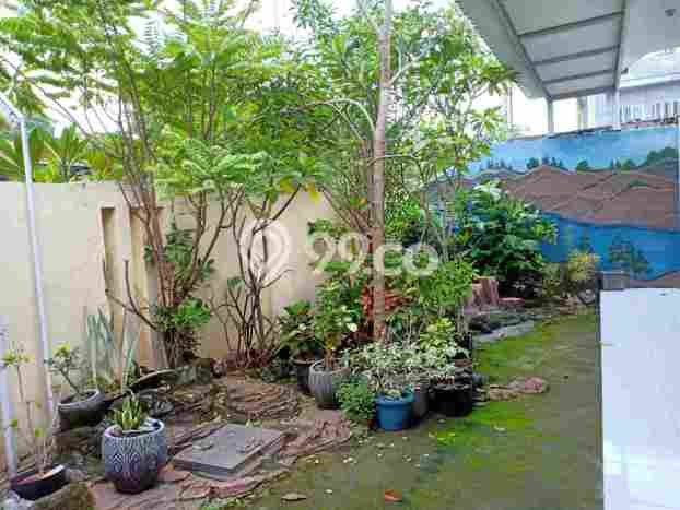 Jual Rumah Luas Megah Dengan View Eksklusif di Mojoarum, Surabaya Jual Rumah Luas Megah Dengan View Eksklusif di Mojoarum, Surabaya