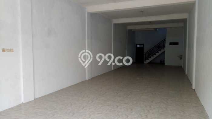 Unit Ruko Dijual di Nguling Pasuruan Luas Tanah 90m2, Luas Bangunan 180m2 Unit Ruko Dijual di Nguling Pasuruan Luas Tanah 90m2, Luas Bangunan 180m2