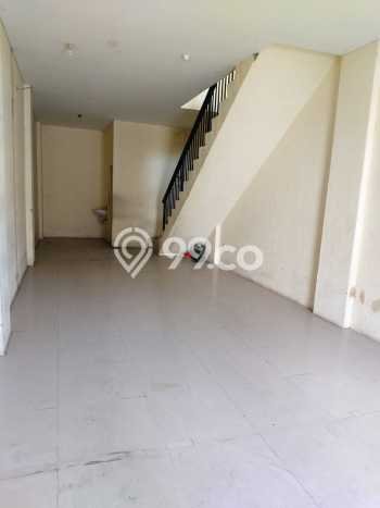 Ruko Paling Dicari LB 160m2 Dijual di Genteng Ruko Paling Dicari LB 160m2 Dijual di Genteng