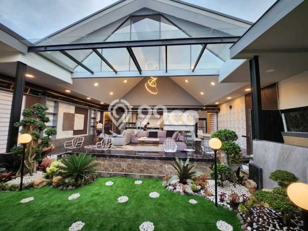 BEST DEAL! Rumah Untuk Investasi area Blimbing, LT 350m² LB 250m² BEST DEAL! Rumah Untuk Investasi area Blimbing, LT 350m² LB 250m²